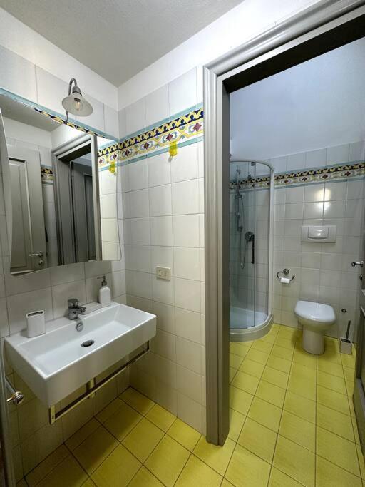 Casa Petrucci 2 Centro Storico Apartment ฟอร์ลี ภายนอก รูปภาพ