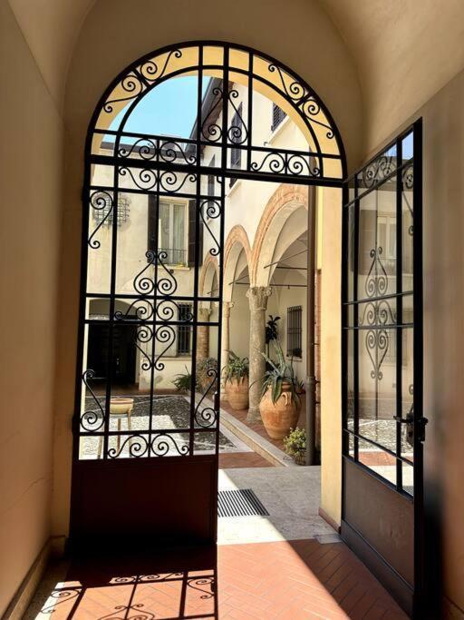 Casa Petrucci 2 Centro Storico Apartment ฟอร์ลี ภายนอก รูปภาพ
